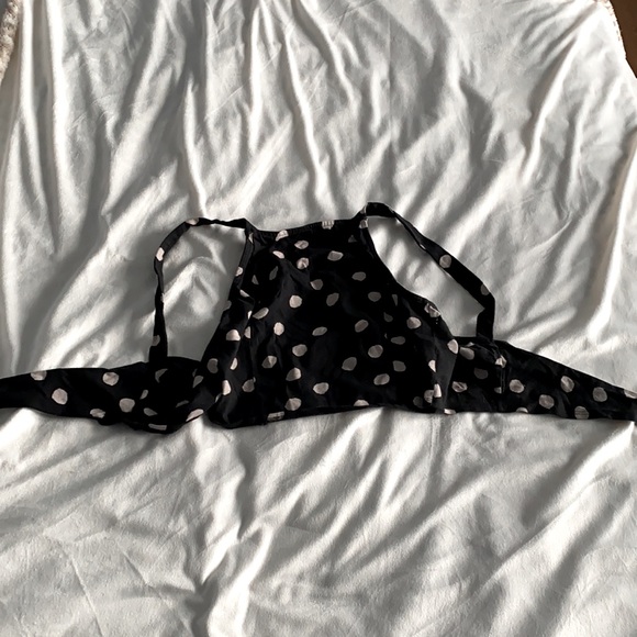 Top - Picture 2 of 4